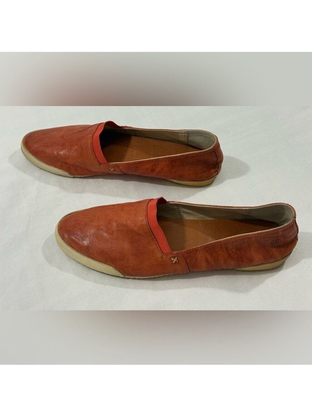 Frye Melanie Leather Slip On Flats 9.5 Cognac Orange Casual - Picture 2 of 10